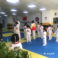 電話,地址,價格,營業時間 青島運動健身