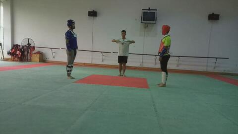 烏市鵬飛跆拳道館第十五屆跆拳道晉級考試 猜猜要準備多少木板才夠啊