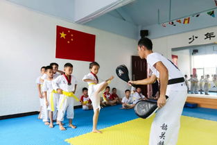 馬壩這家跆拳道館放大招啦！課程免費送，還加贈衣服和書包